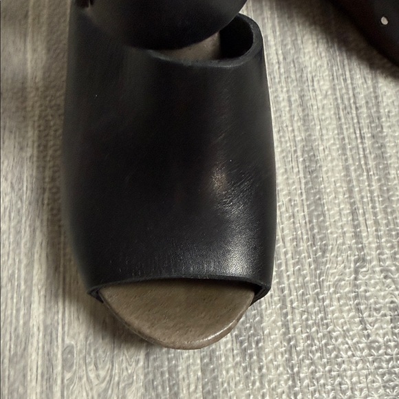 See By Chloe Black Leather Wedge Women's Sandals Size 36 - Picture 3 of 8